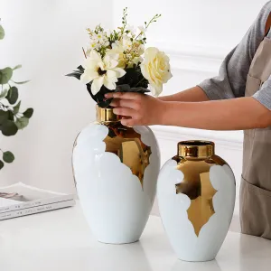 Elegant Luxury Ceramic Vases